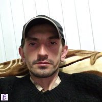 Богомил