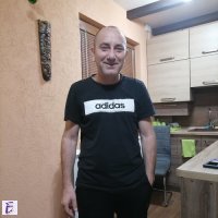 Богомил