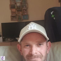 Lee