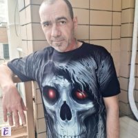 Камен