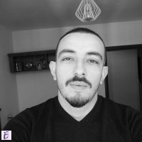 алек